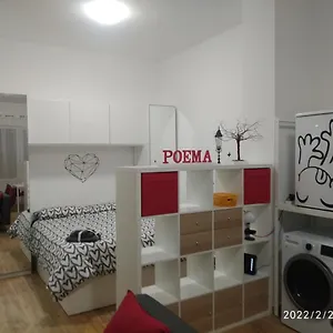 poema-apartment.emilia-romagnahotels.net/